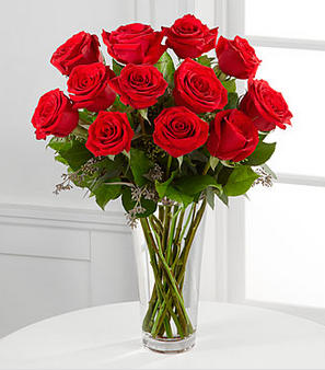 Dozen Deluxe Red Roses Long Stem